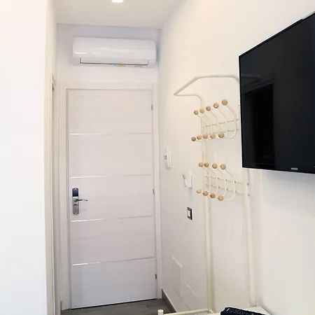 Maremy... I 4 Elementi Bed & Breakfast Naples