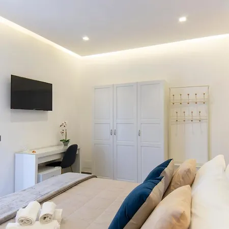 Maremy... I 4 Elementi Bed & Breakfast Napels