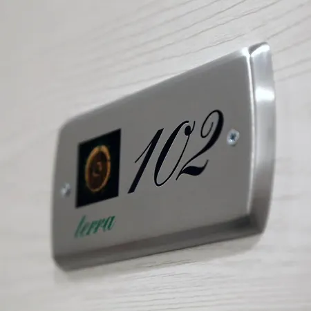 Maremy... I 4 Elementi Bed & Breakfast 4*