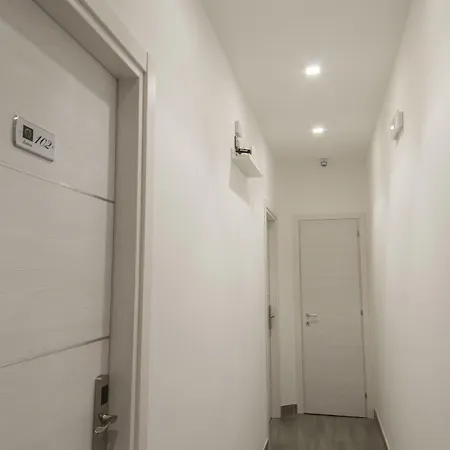 Maremy... I 4 Elementi Bed & Breakfast Neapol